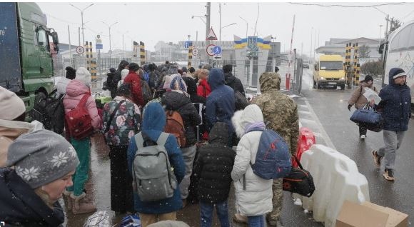Бежанският натиск от Украйна към съседните й страни продължава Европа